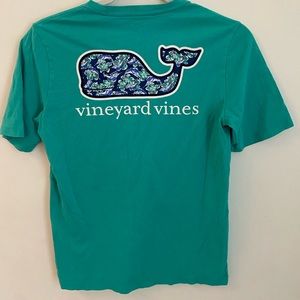 Kids Vineyards Vines Tshirt size Medium